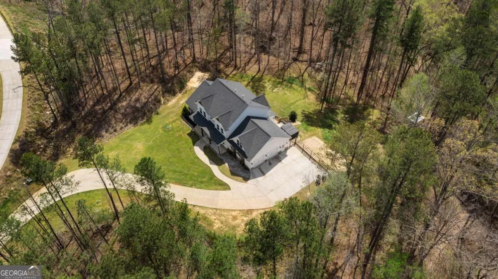 401 Blossom TRL Acworth, GA 30101
