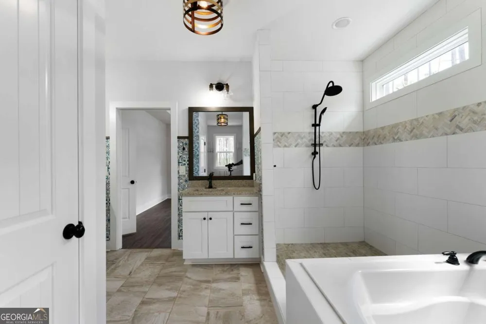 401 Blossom TRL Acworth, GA 30101