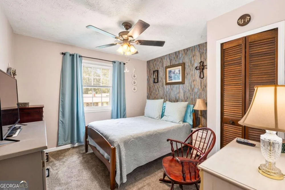 3266 SW Alcazar DR SW Lilburn, GA 30047