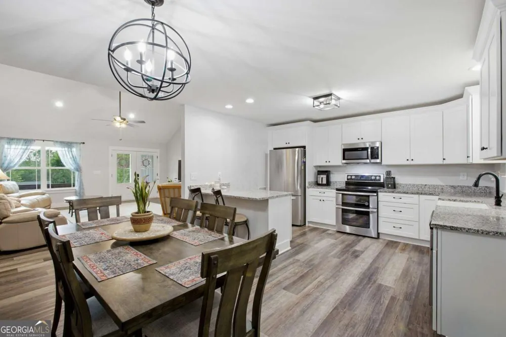 287 Bell LOOP Chatsworth, GA 30705