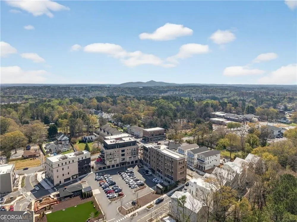 8255 Main ST Woodstock, GA 30188