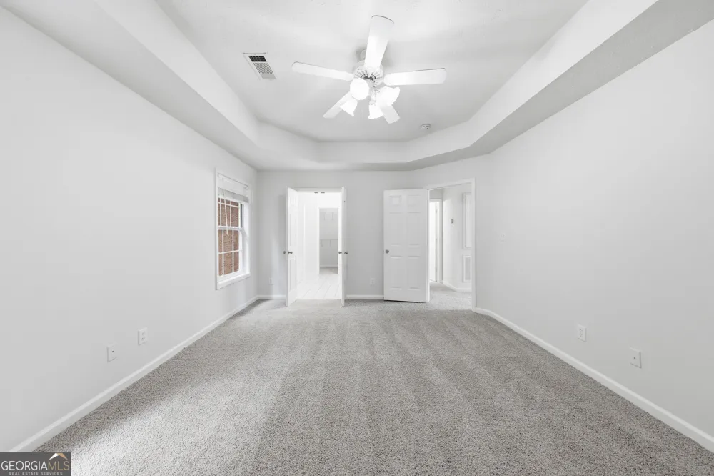 208 Foxdale CT LaGrange, GA 30240