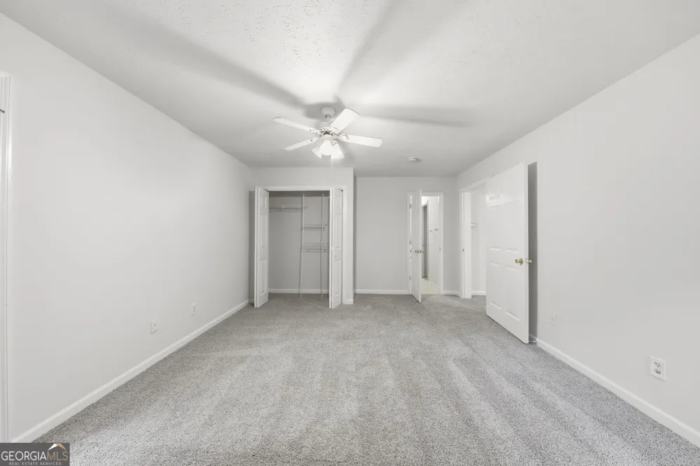 208 Foxdale CT LaGrange, GA 30240