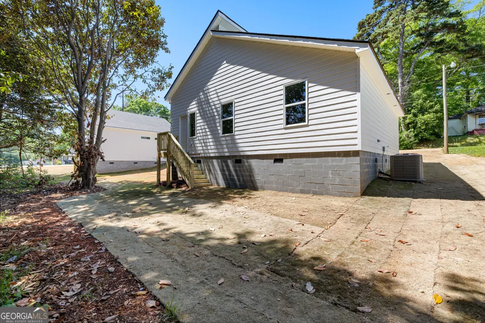 1015 Stonewall ST LaGrange, GA 30240