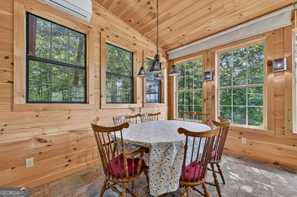 214 Ethan Wilson WAY Morganton, GA 30560