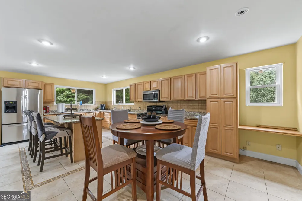 455 Holt RD Ellijay, GA 30536