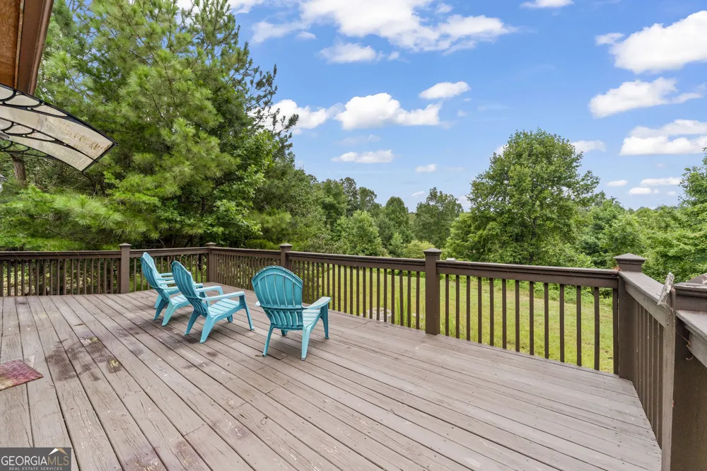 455 Holt RD Ellijay, GA 30536