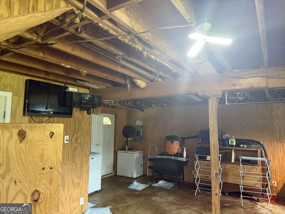 160 Tanner Beach RD Carrollton, GA 30117