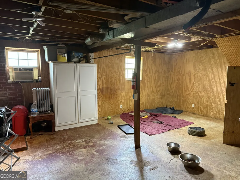 160 Tanner Beach RD Carrollton, GA 30117
