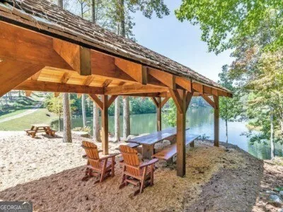 0 Canoe PT Ellijay, GA 30540