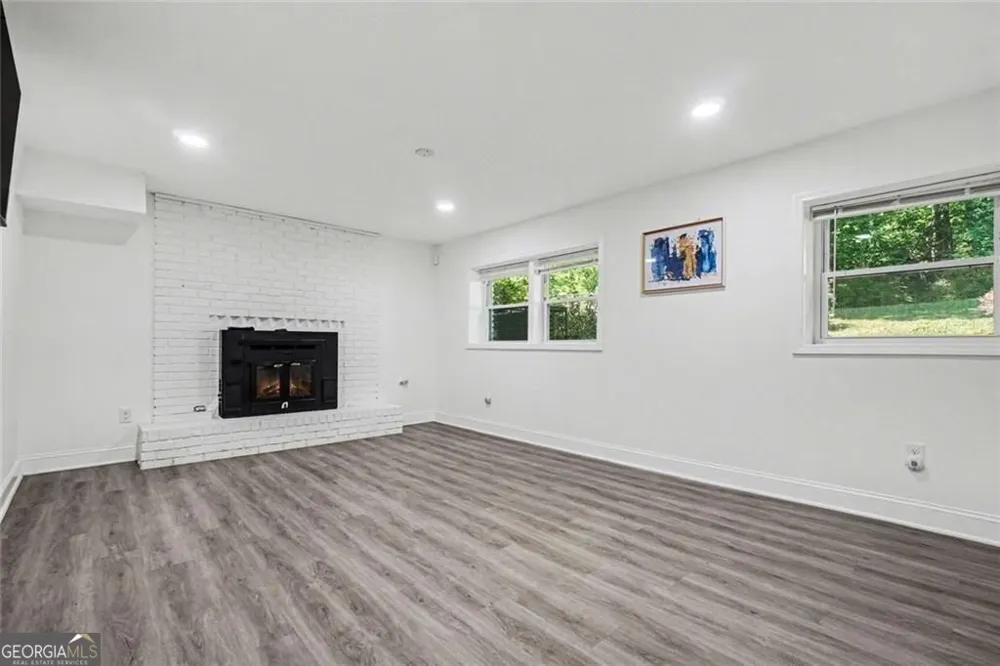 2637 Casher DR Decatur, GA 30034