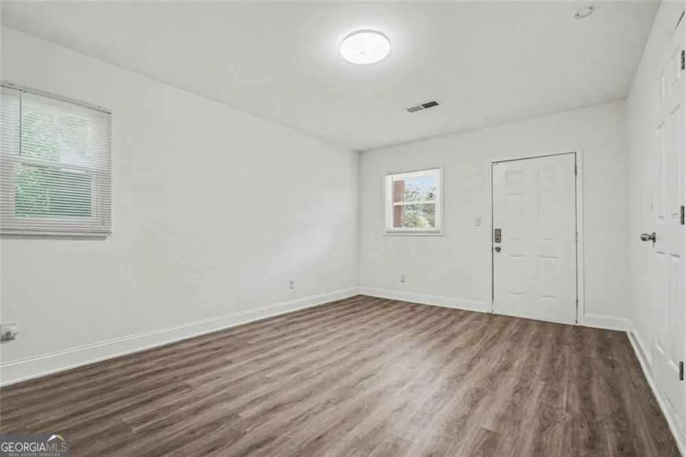 2637 Casher DR Decatur, GA 30034