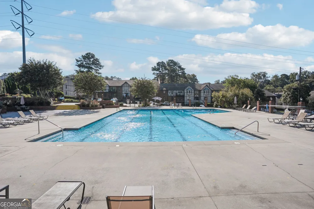 6851 Roswell RD Sandy Springs, GA 30328