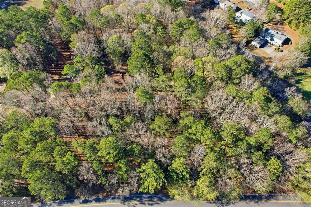 1091 Cole DR SW Lilburn, GA 30047