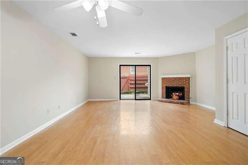 2894 Webb Bridge RD Alpharetta, GA 30009