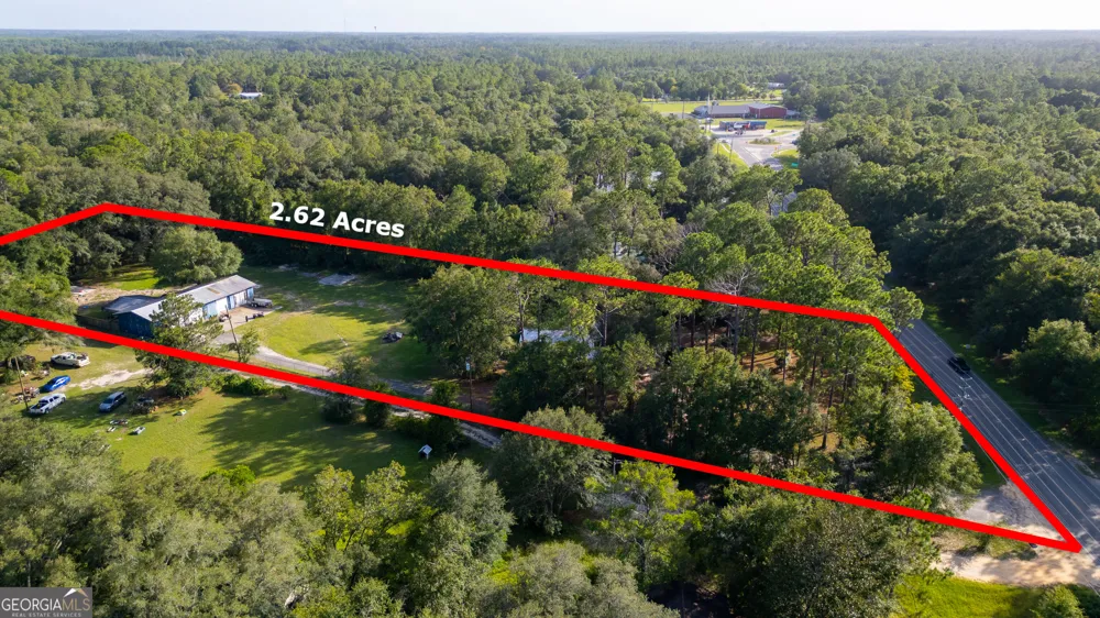 1526 Rayonier RD Jesup, GA 31545