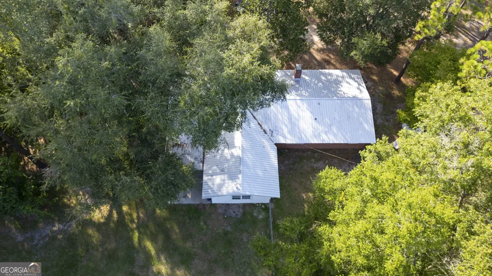 1526 Rayonier RD Jesup, GA 31545