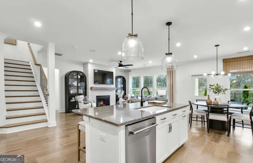 4751 Wilderness TRL Flowery Branch, GA 30542