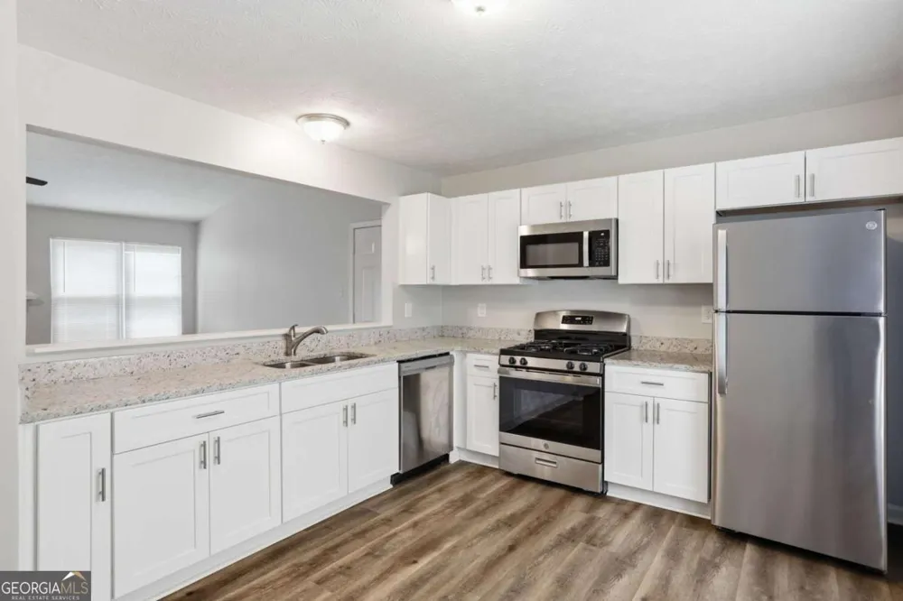 1193 Harvest Dale CT Stone Mountain, GA 30088