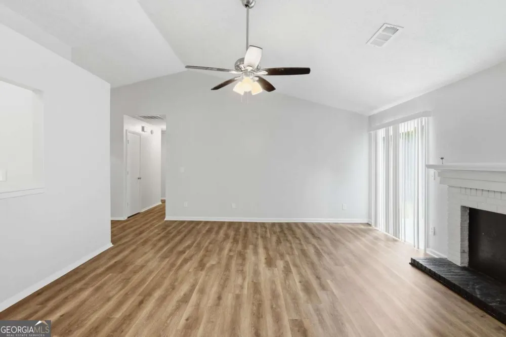 1193 Harvest Dale CT Stone Mountain, GA 30088