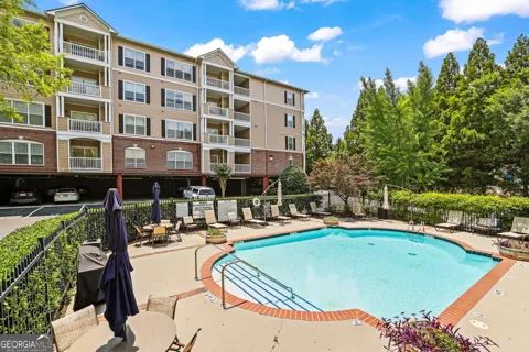 4333 Dunwoody PARK