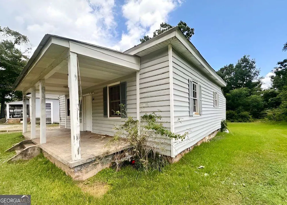 54 Bleachery ST Griffin, GA 30223