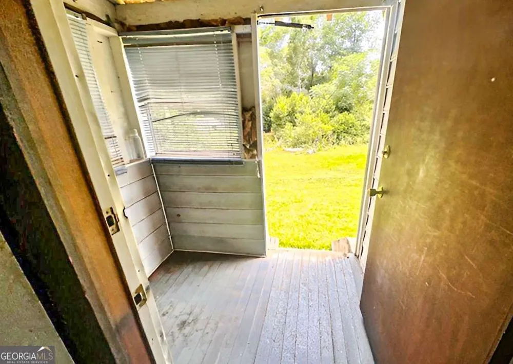 54 Bleachery ST Griffin, GA 30223