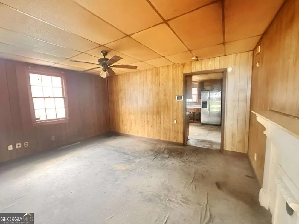 54 Bleachery ST Griffin, GA 30223
