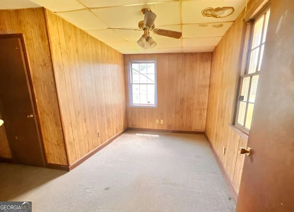 54 Bleachery ST Griffin, GA 30223