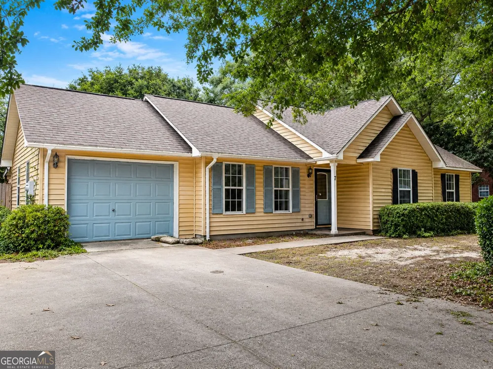 7 Oak Ridge CIR Rincon, GA 31326