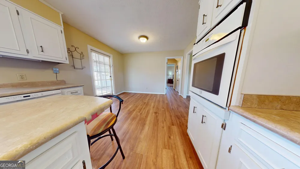 122 Wanda LN Swainsboro, GA 30401