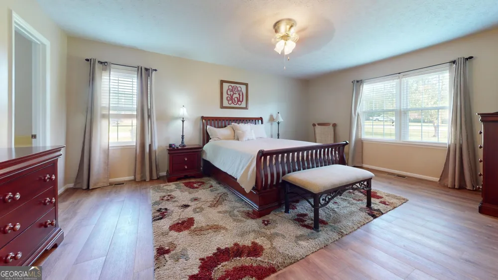 122 Wanda LN Swainsboro, GA 30401