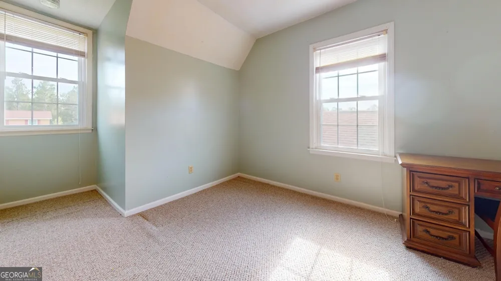 122 Wanda LN Swainsboro, GA 30401