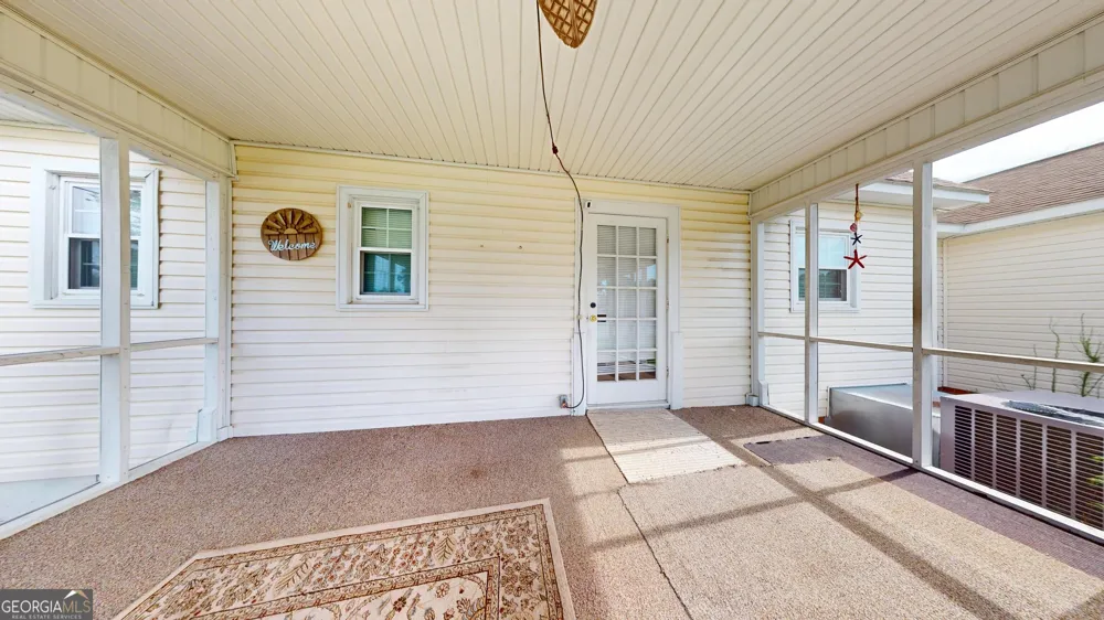 122 Wanda LN Swainsboro, GA 30401