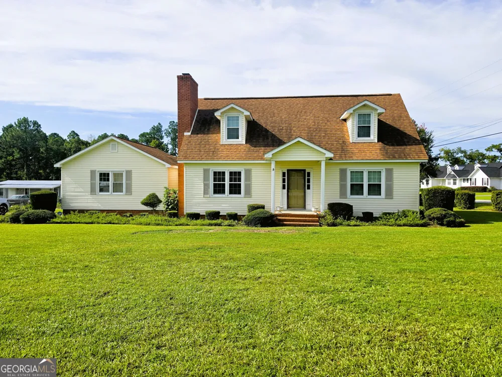 122 Wanda LN Swainsboro, GA 30401