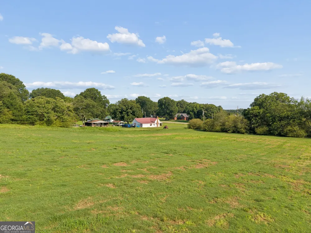 6873 Fairmount HWY SE Calhoun, GA 30701