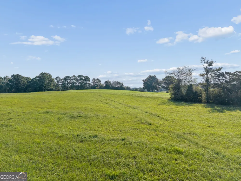 6873 Fairmount HWY SE Calhoun, GA 30701