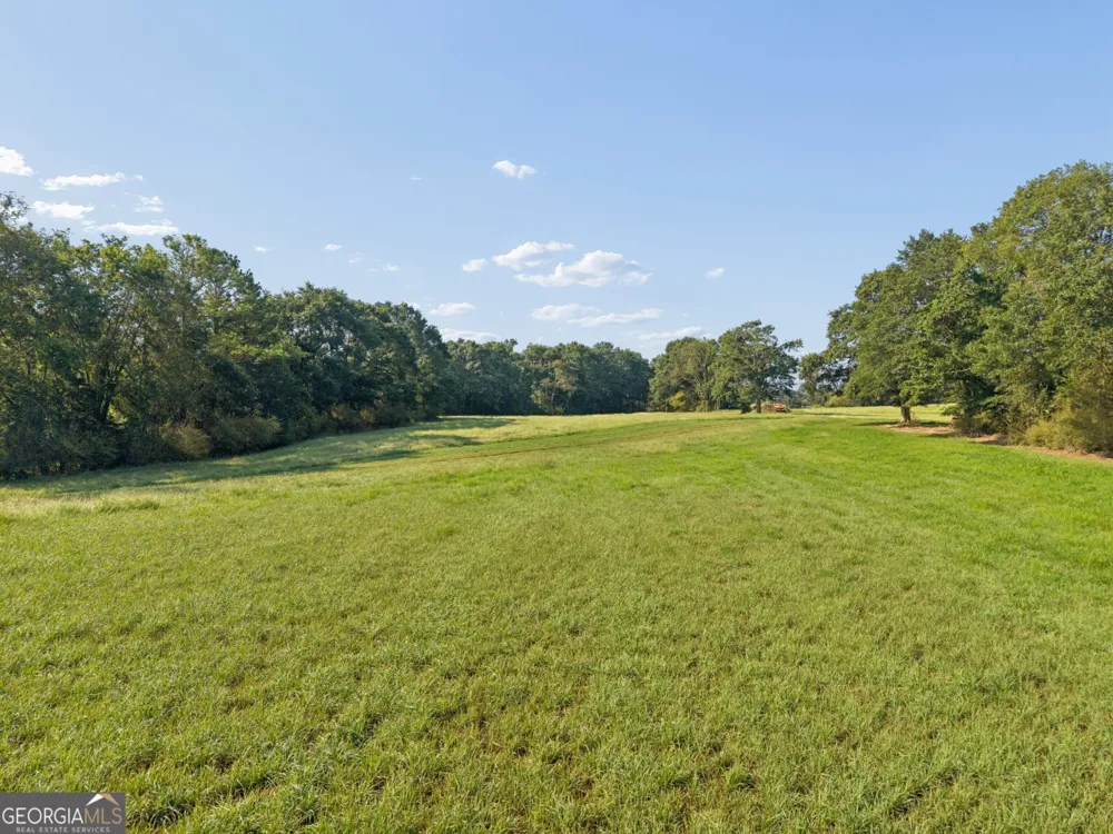 6873 Fairmount HWY SE Calhoun, GA 30701