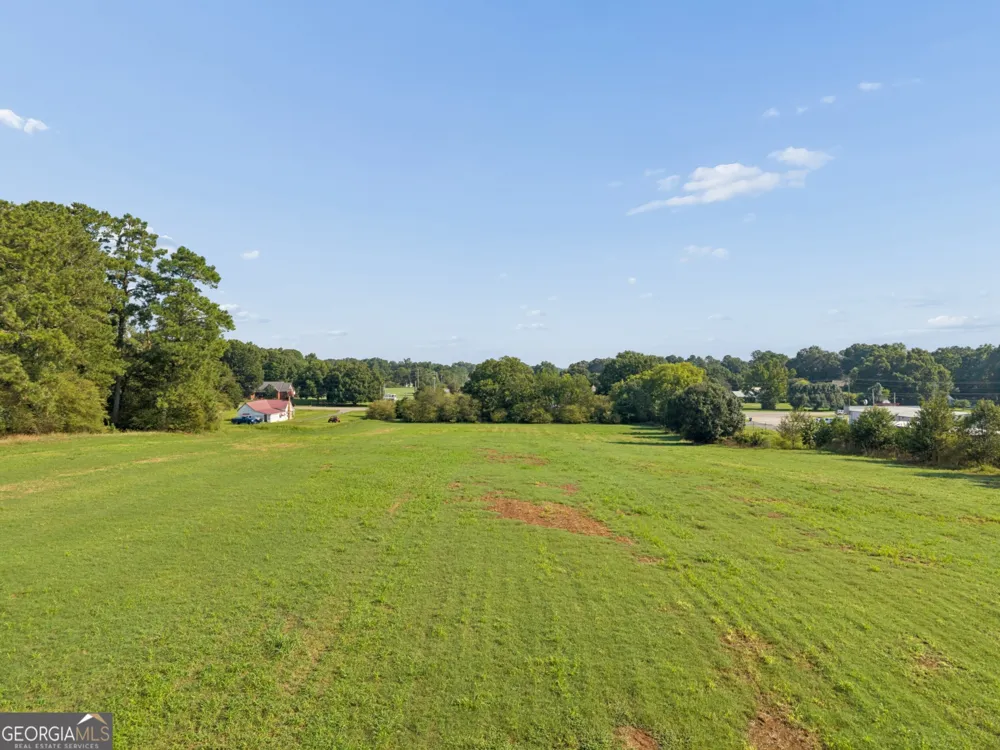 6873 Fairmount HWY SE Calhoun, GA 30701