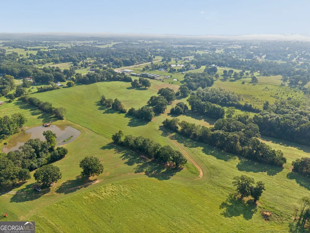 6873 Fairmount HWY SE Calhoun, GA 30701
