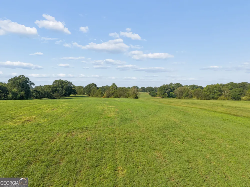 6873 Fairmount HWY SE Calhoun, GA 30701