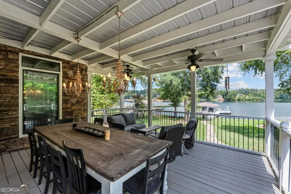 364 S Steel Bridge RD Eatonton, GA 31024