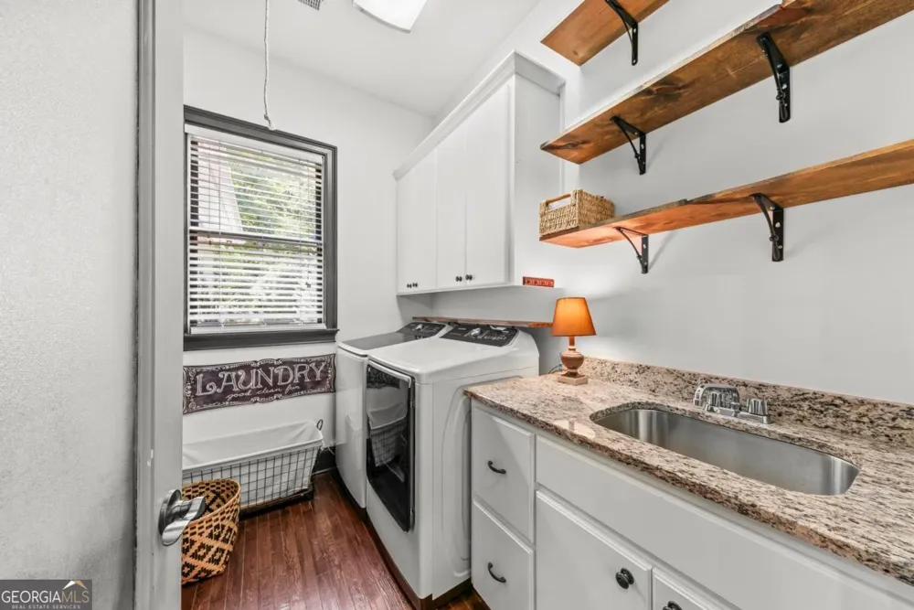 364 S Steel Bridge RD Eatonton, GA 31024