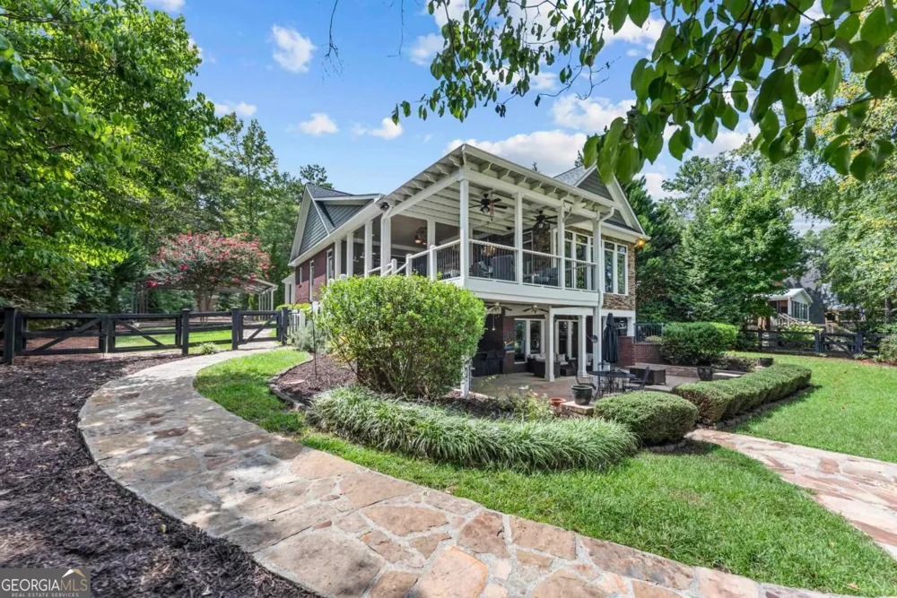 364 S Steel Bridge RD Eatonton, GA 31024