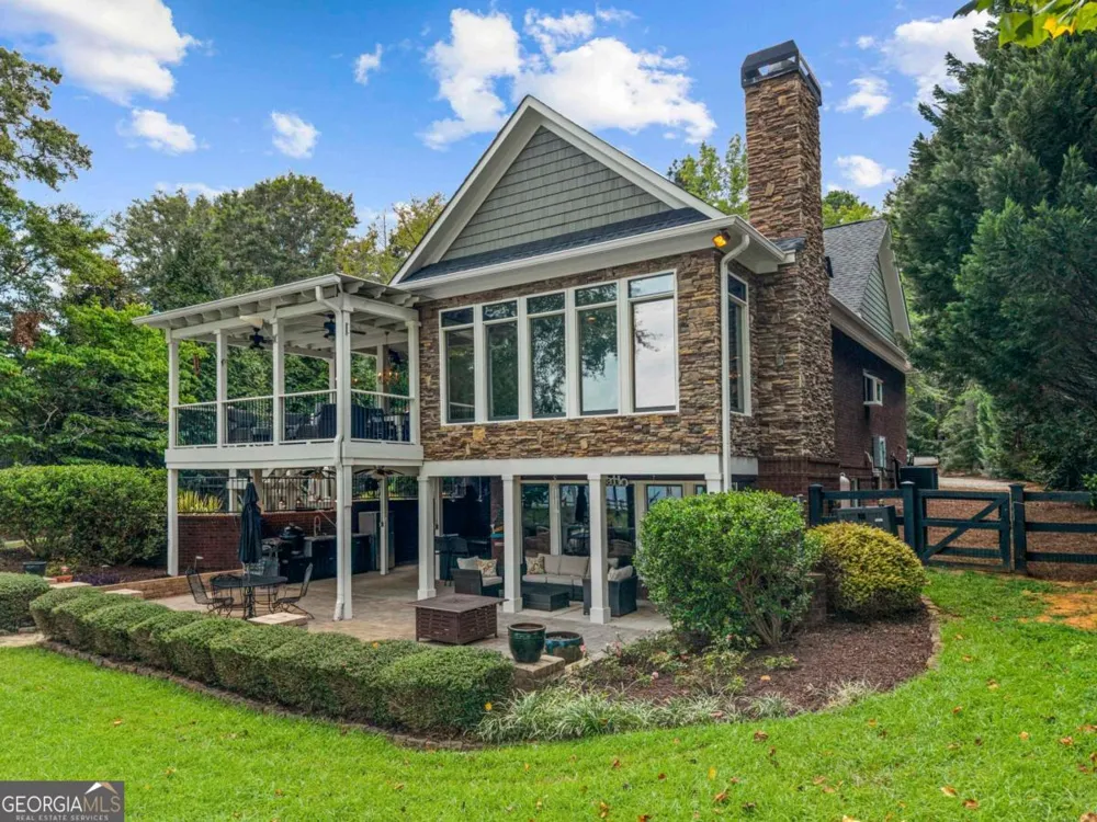 364 S Steel Bridge RD Eatonton, GA 31024
