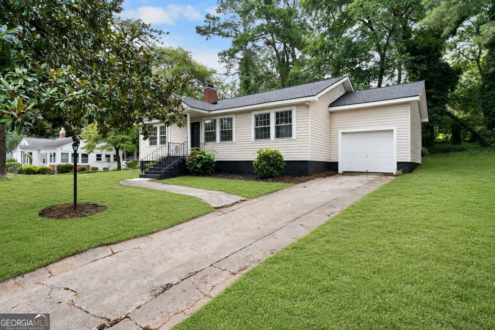 2903 Maple RD SE Rome, GA 30161