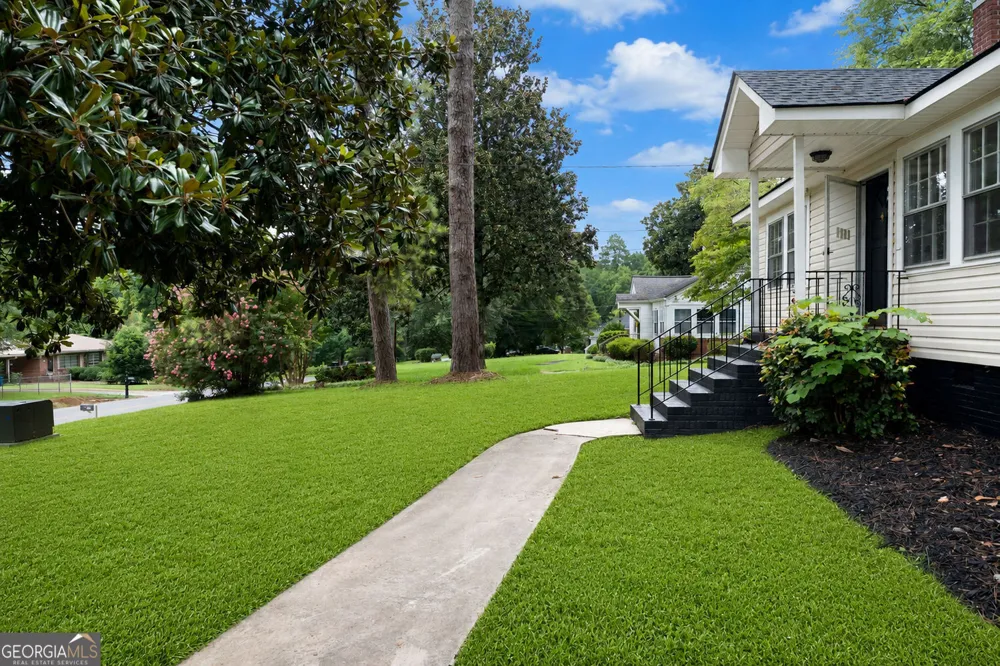 2903 Maple RD SE Rome, GA 30161