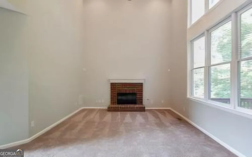 1714 Lake Heights CIR Dacula, GA 30019