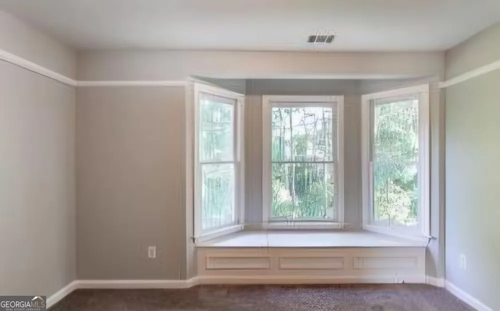 1714 Lake Heights CIR Dacula, GA 30019