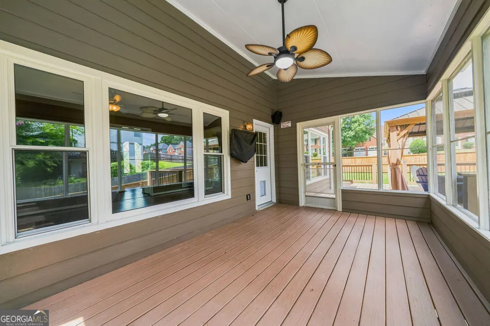 2469 Arcadia DR NW Acworth, GA 30101
